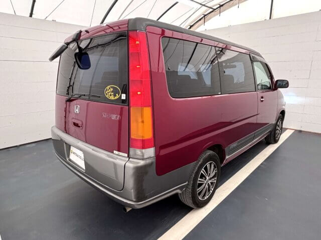 For sale 1999 Honda step wagon RF1-1417712 #Japanese #honda #minivan #stationwagon #usa #uk
