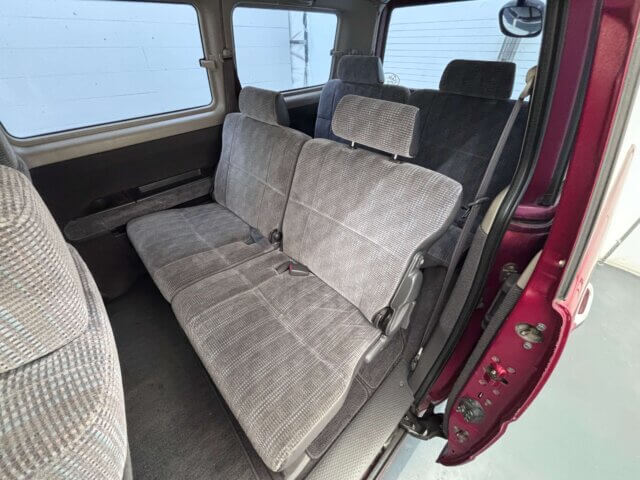 For sale 1999 Honda step wagon RF1-1417712 #Japanese #honda #minivan #stationwagon #usa #uk