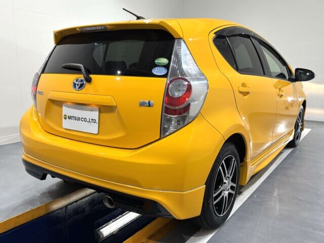 For sale 2012 Toyota aqua NHP10-2096701 #Japanese #hatchback #toyota #aqua #usa #uk
