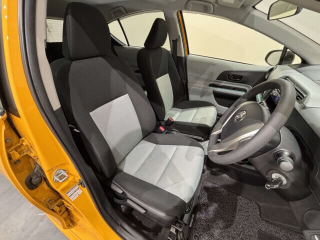 For sale 2012 Toyota aqua NHP10-2096701 #Japanese #hatchback #toyota #aqua #usa #uk