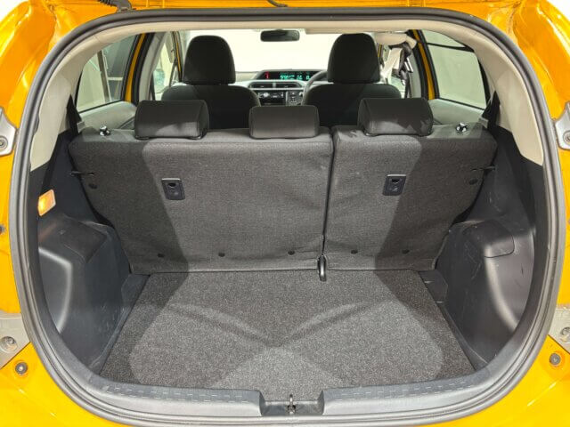 For sale 2012 Toyota aqua NHP10-2096701 #Japanese #hatchback #toyota #aqua #usa #uk