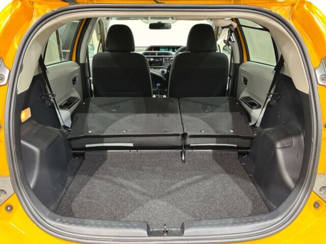 For sale 2012 Toyota aqua NHP10-2096701 #Japanese #hatchback #toyota #aqua #usa #uk
